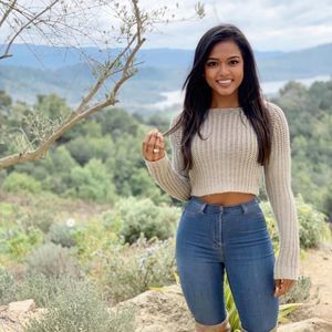 Meet your Posher, Malyha